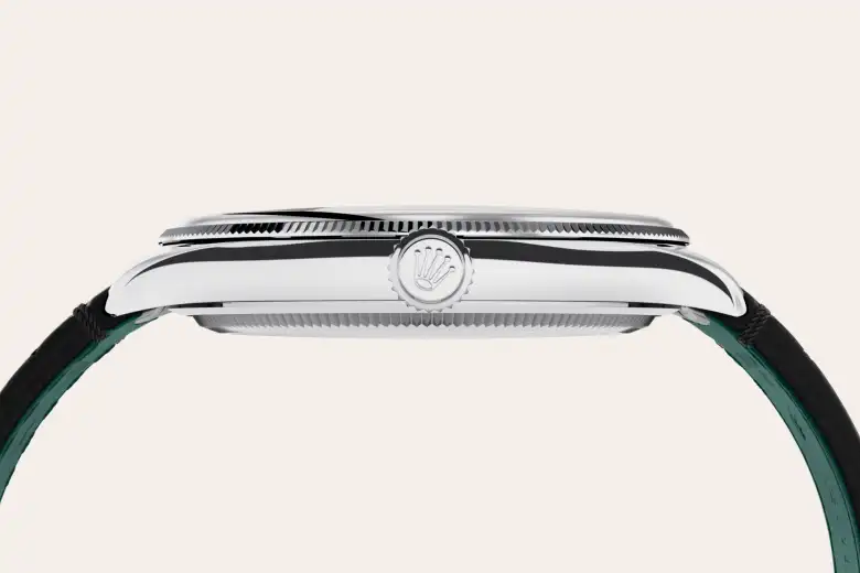 Rolex 
1908
39 mm, platino, acabado pulido
M52506-0003