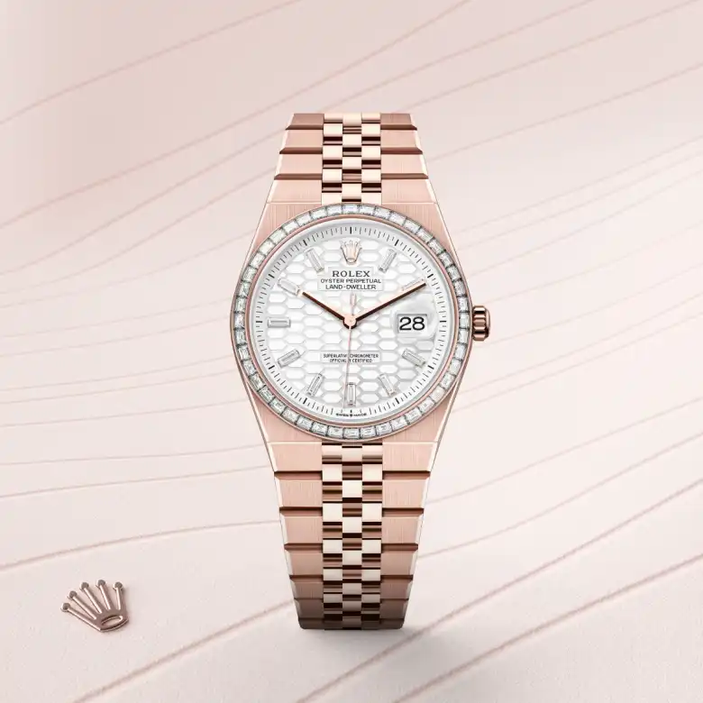 Rolex 
Land-Dweller 36
Oyster, 36 mm, oro Everose y diamantes
M127285TBR-0002