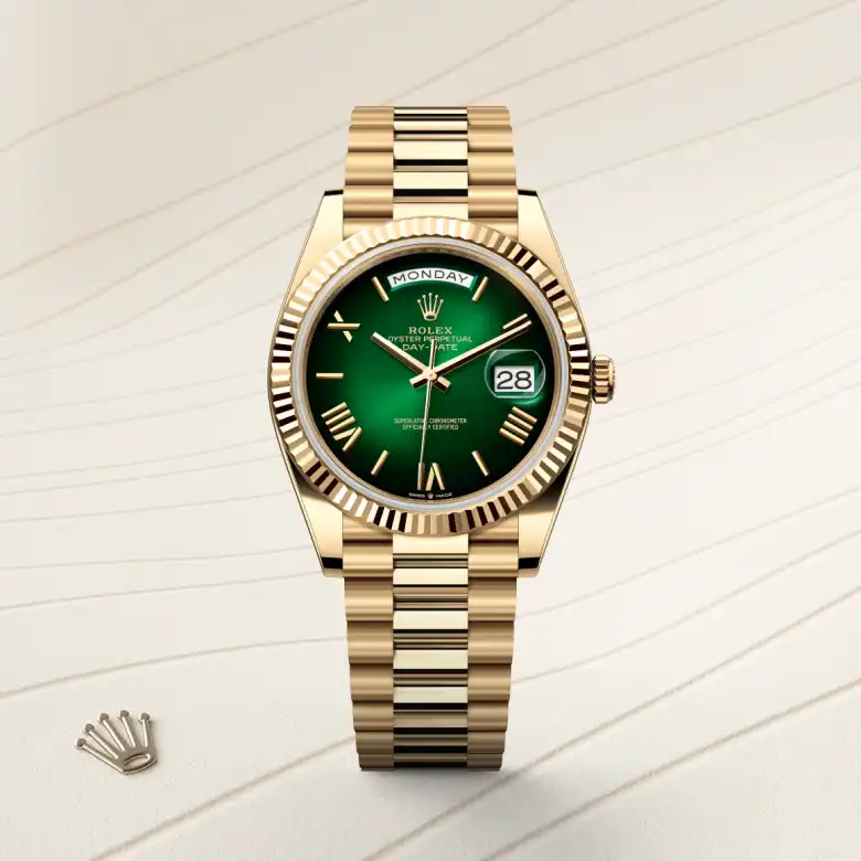 Rolex 
Day-Date 40
Oyster, 40 mm, oro amarillo
M228238-0069