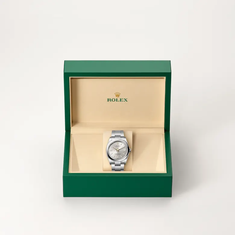 Rolex 
Oyster Perpetual 36
Oyster, 36 mm, acero Oystersteel
M126000-0001