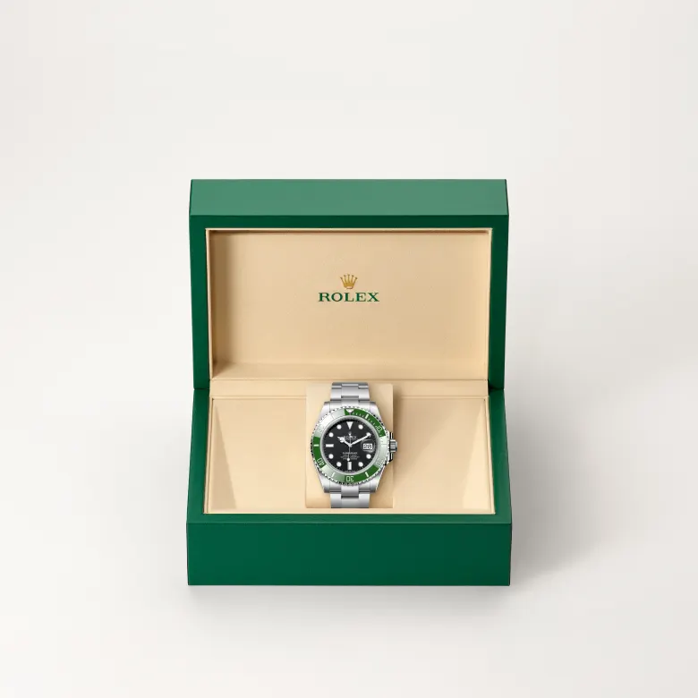 Rolex 
Submariner Date
Oyster, 41 mm, acero Oystersteel
M126610LV-0002