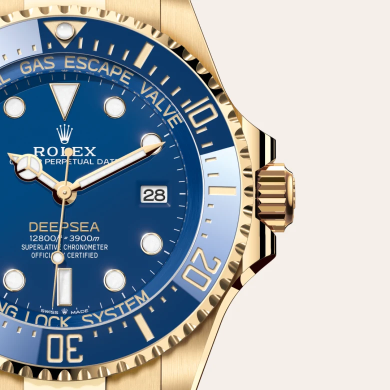 Rolex 
Rolex Deepsea
Oyster, 44 mm, oro amarillo
M136668LB-0001