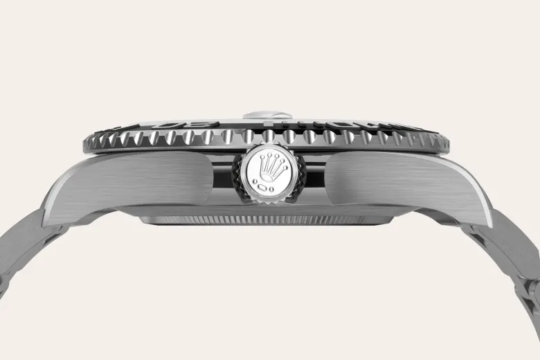 Rolex 
Yacht-Master 42
Oyster, 42 mm, titanio RLX
M226627-0001