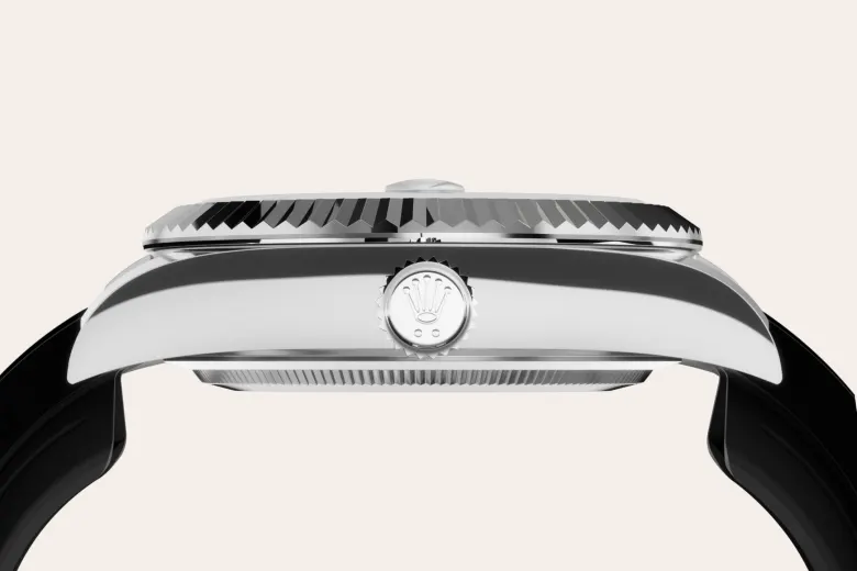 Rolex 
Sky-Dweller
Oyster, 42 mm, oro blanco
M336239-0002