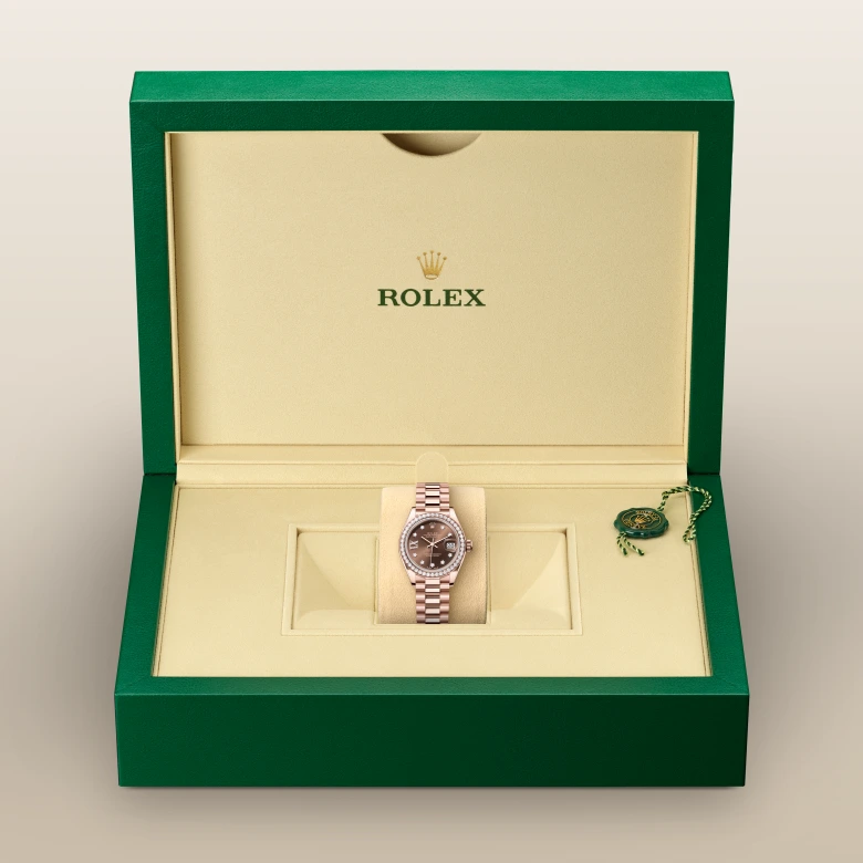 Rolex 
Lady-Datejust
Oyster, 28 mm, oro Everose y diamantes
M279135RBR-0001