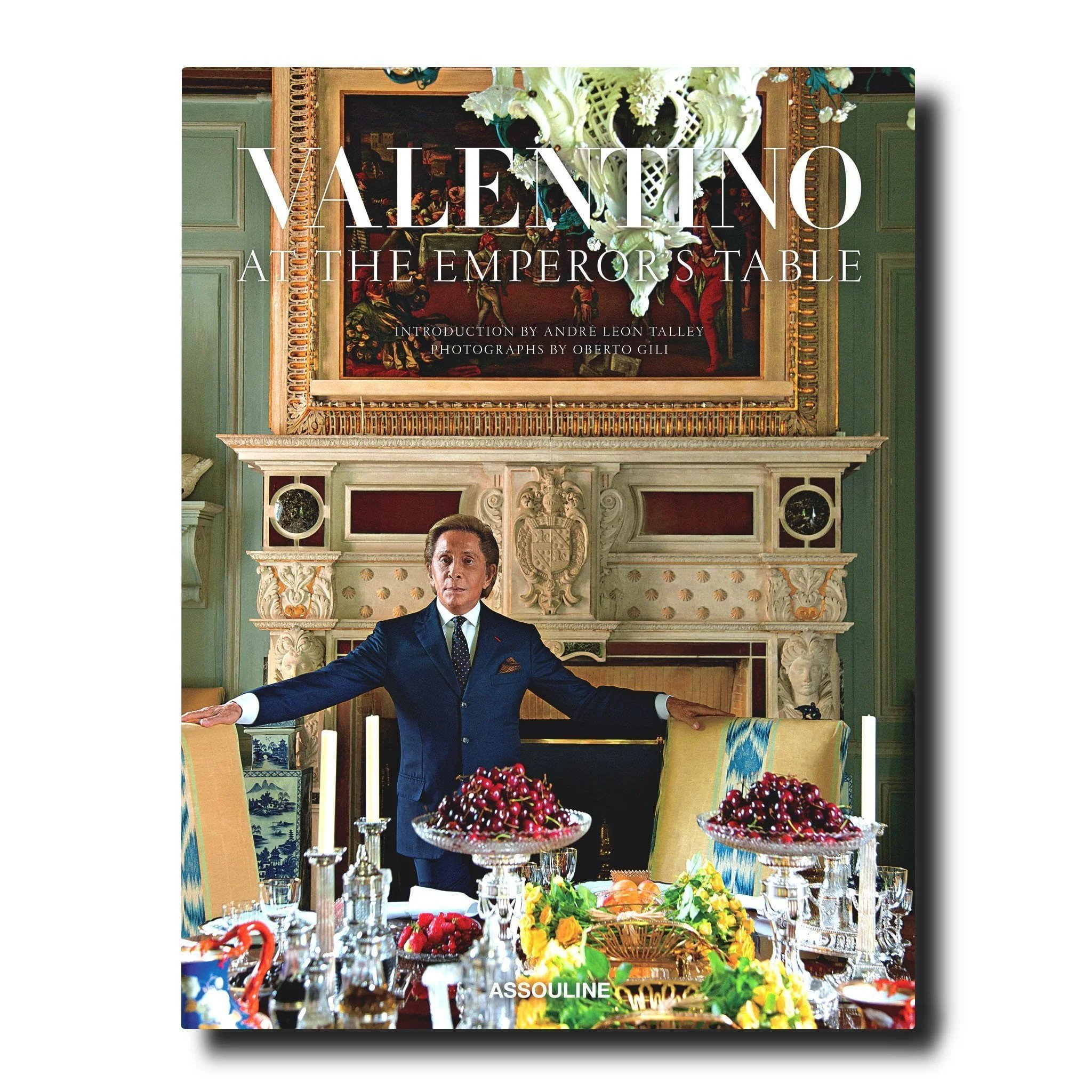 VALENTINO: AT THE EMPEROR'S TABLE - Imagen 2